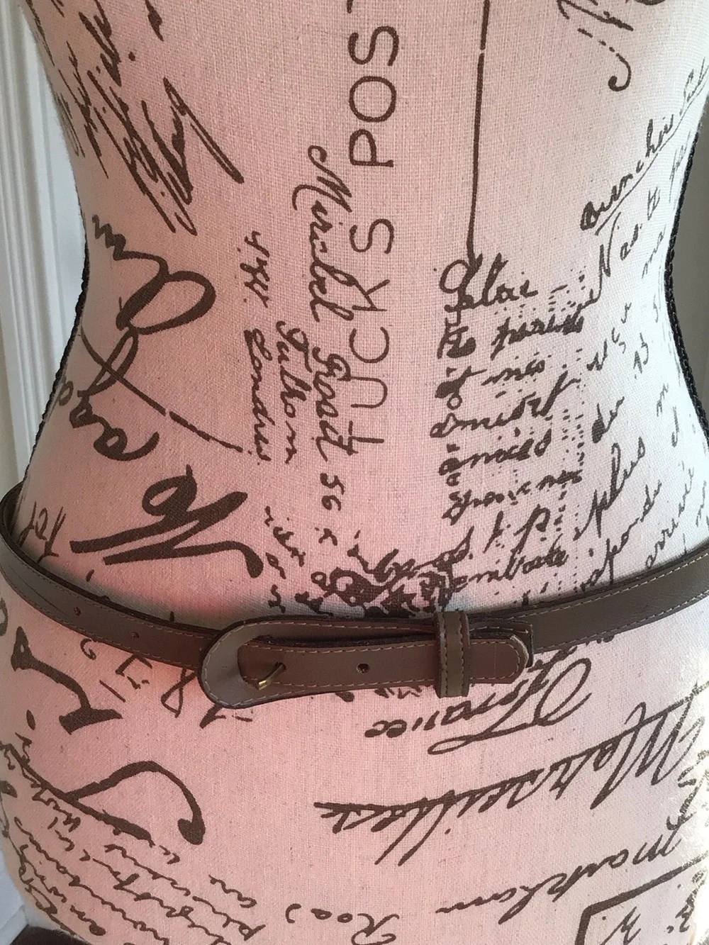 Bundle 2/$14 womens  Slim Brown faux Leather Belt Sz M/L 35 inches